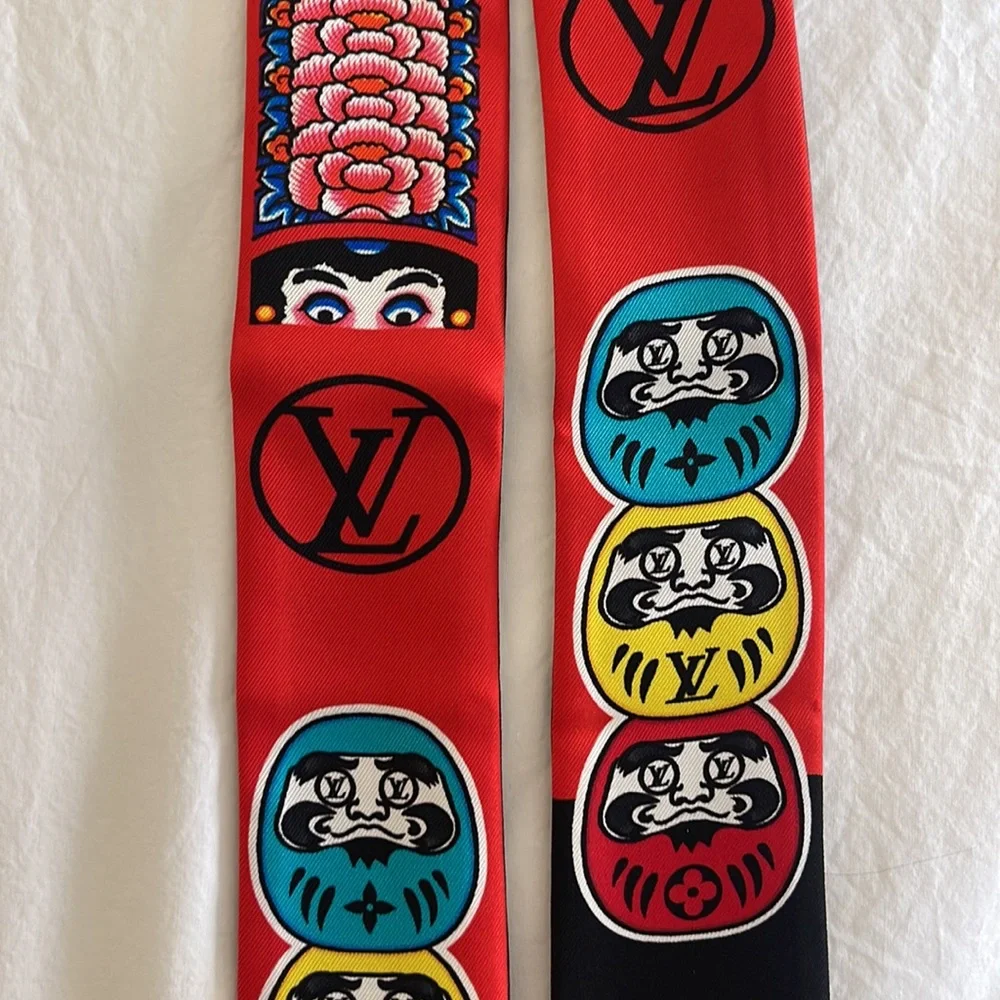 LOUIS VUITTON Kansai Yamamoto Daruma Kabuki Monogram Scarf Twilly - Picture 6 of 9